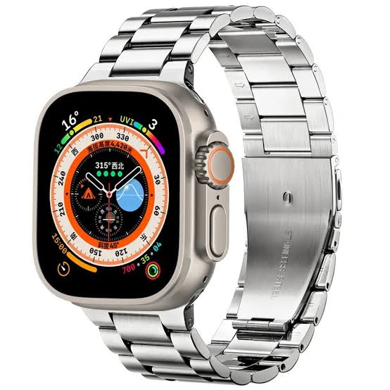 I18 Ultra Smartwatch for Men & Women – Bluetooth Calling, Heart Rate Monitor, HD Infinite Display & Multi-Sports Fitness Tracker